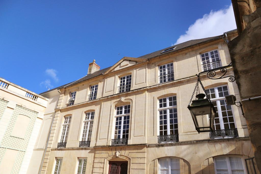Villa Republique Normandie Liberte カーン エクステリア 写真